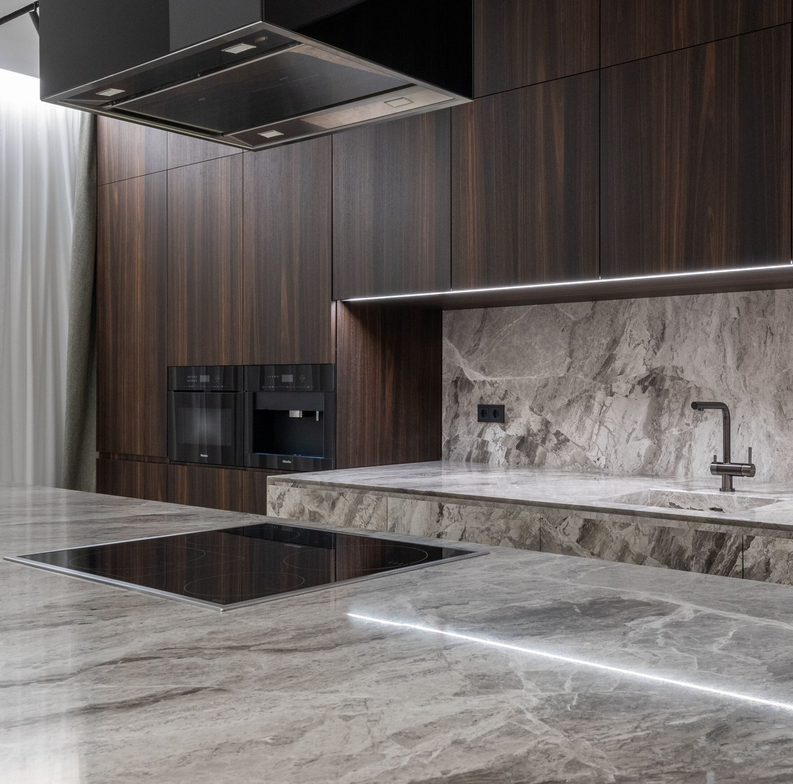 pexels-artbovich-6315804 clean kitchen in red deer